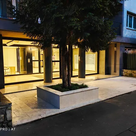 Apartment Montmorency *