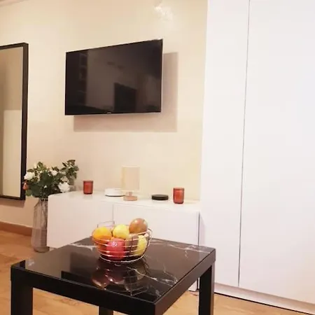 Montmorency Apartmán *