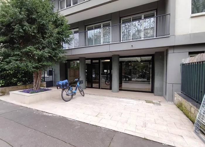 شقة Montmorency باريس